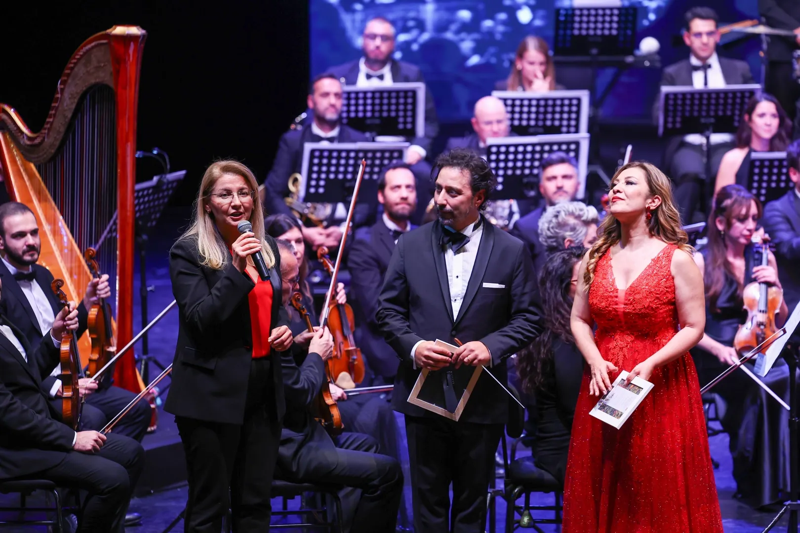Efsane Soprano Leyla Gencer Bakırköy’de anıldı