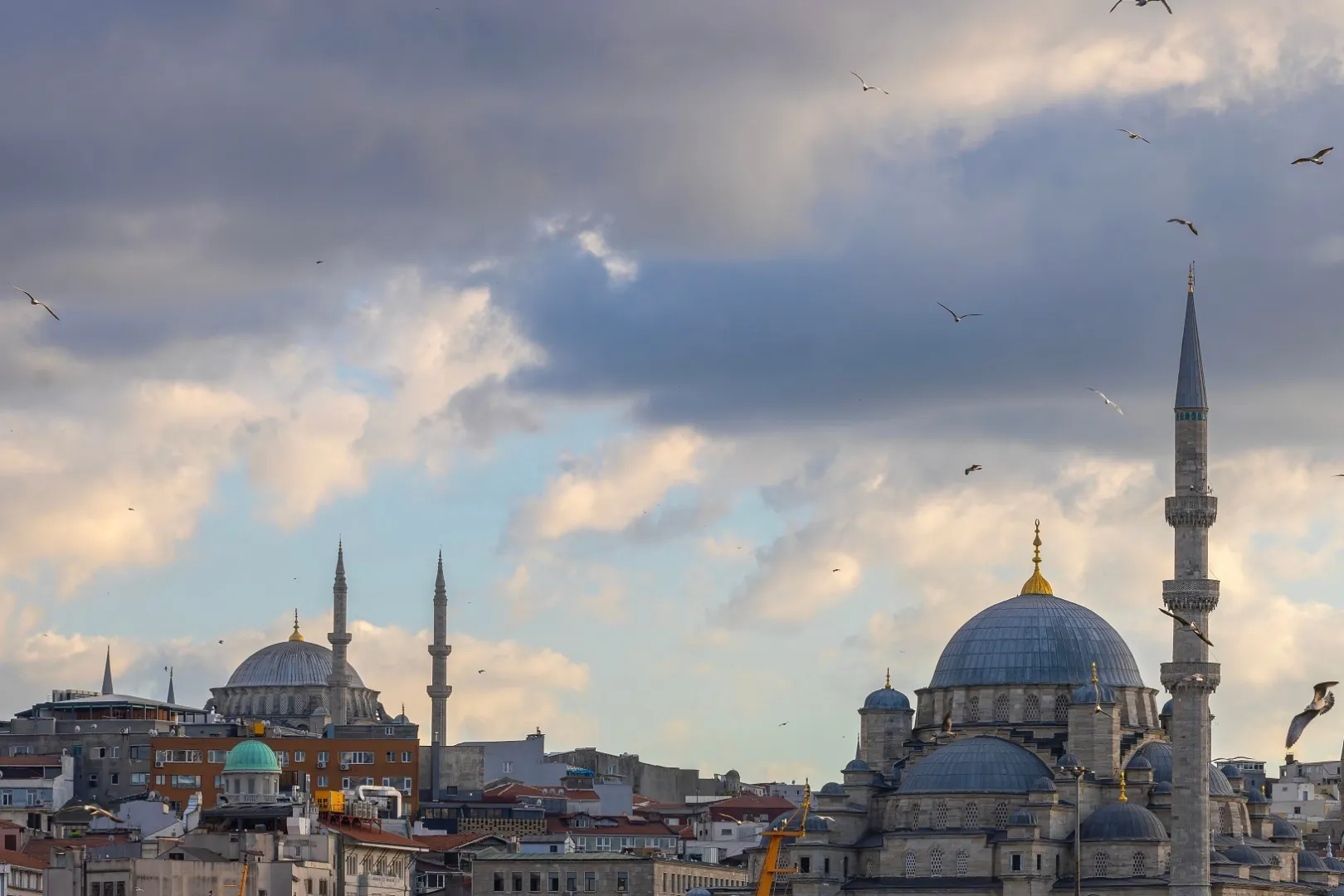 Yurt genelinde parçalı ve bulutlu hava hakim