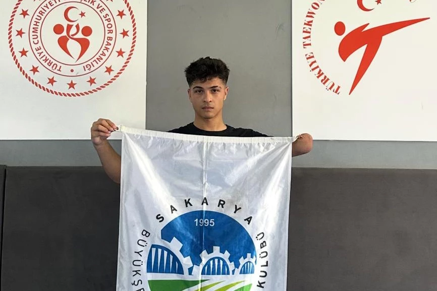 Sakaryalı tekvandocu Kerem Kıl