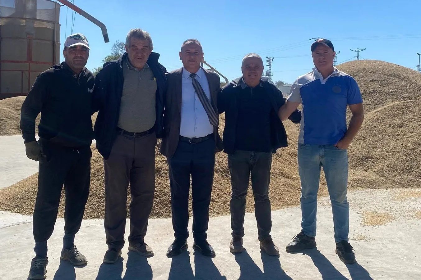 Başkan Köprü’den çiftçilere hasat ziyareti